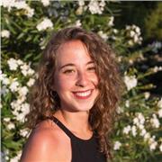 Licenciada en Biología, con máster en Genética Clínica y Reproducción Asistida